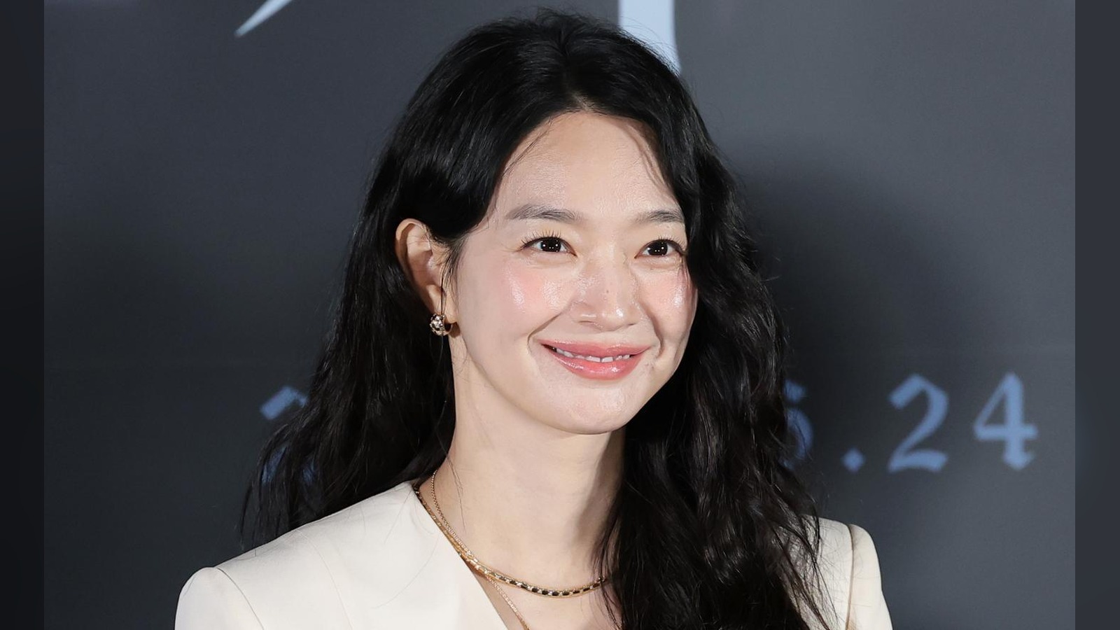 신민아 '눈동자', 시체스영화제 초청 및 84만 관객