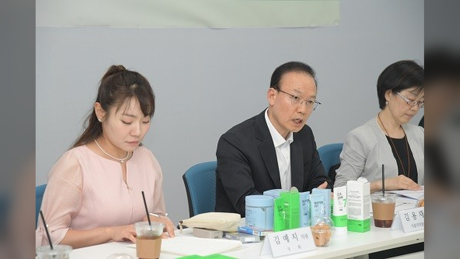 식약처, 화장품 점자 표시 활성화 방안 논의… 안내 표시 제도 개선 추진