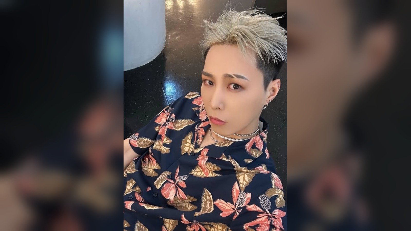 ピーター、1年遅れの出演料を公に批判されてから一日で精算完了