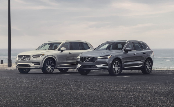 XC90(좌), XC60(우)_B6 AWD 인스크립션