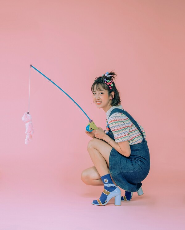 ‘트롯다람쥐’ 강혜연, 신곡으로 컴백한다. “오늘 30일 첫 솔로 정규 앨범 공개”