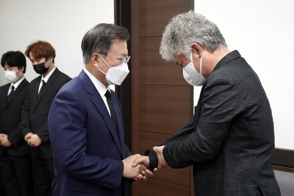 평택항 故이선호씨 빈소에서 문 대통령이 한 말