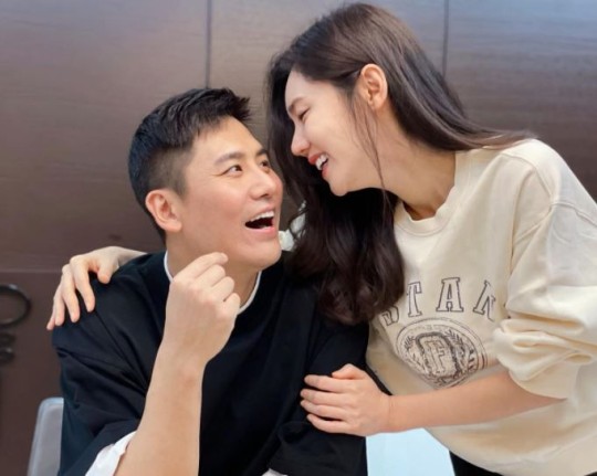 추자현, 우효과 불륜설 이해했나?... 이젠 당당한 럽스타