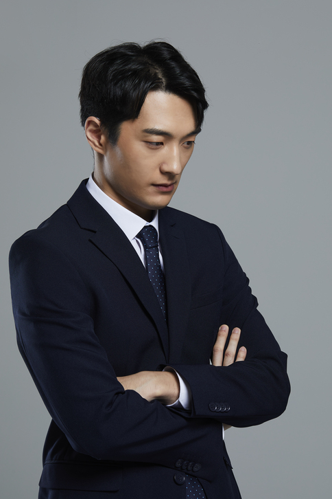 결혼하더니 스킨쉽조차 싫어하는 아내