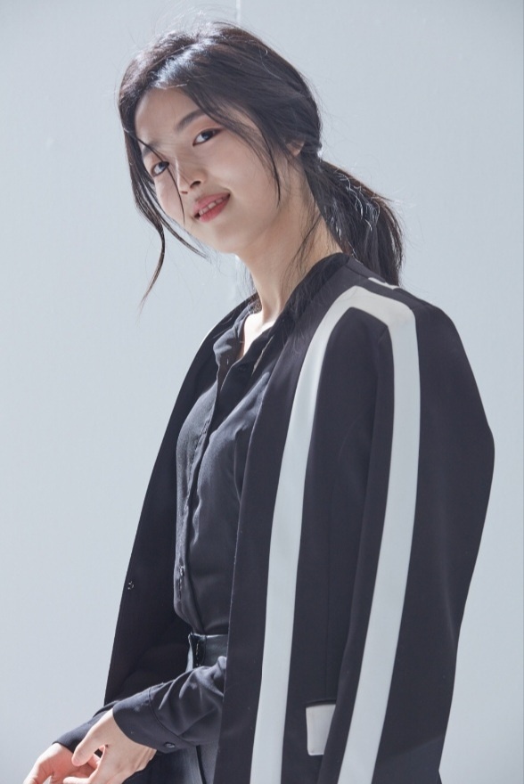 신예 안현호, tvN 드라마 프로젝트 ‘XX+XY’ 주연 캐스팅. “오는 9일 첫 방송”