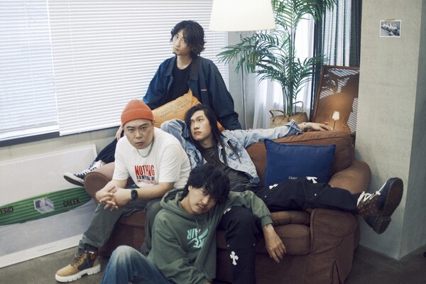 ‘홍대 앞 어벤져스’ ABTB 신곡 ‘iii’ 오늘 8일 발매' “2년 6개월 만의 신보”