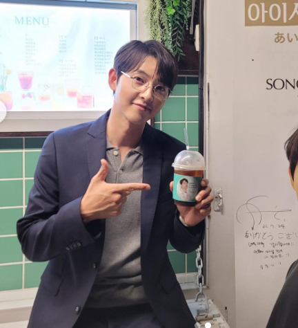 송중기 ‘10살 딸’ 있는 영국 여자친구, 과거 또 나왔다...이번엔