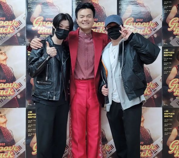10억 쾌척한 박진영, 기침 소리 걱정하던 딸 두 명 공개 "깜찍이들"
