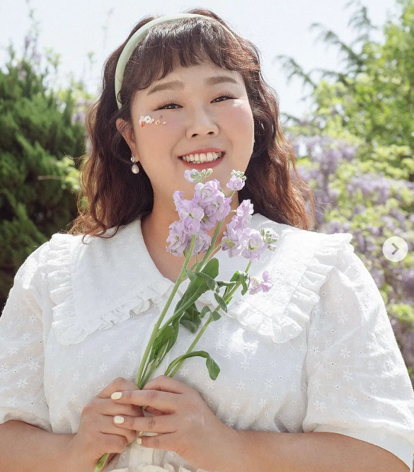 '내년 결혼 예고' 김민경, 비행기서 하트 붙은 특별한 편지 받아