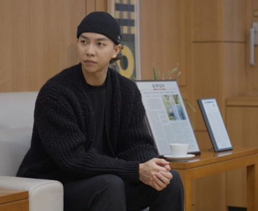 이승기, 후크 공개 저격? "소속사와의 갈등으로 활동 중지된 친구들 있다"