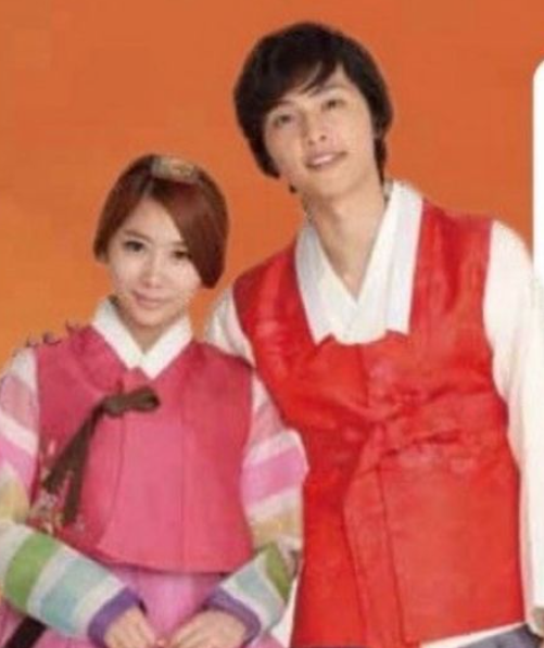 제아, 알고보니 재벌집 며느리? 한복 입고 송중기와 오붓하게 