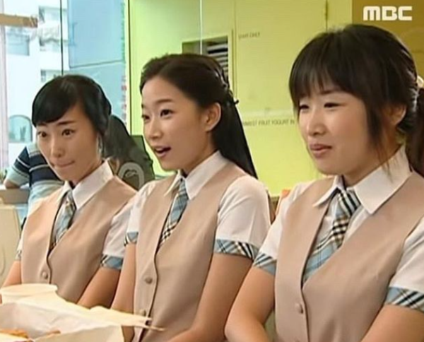 '서프라이즈 여자 걔' 김하영, 코 성형 전 모습 공개