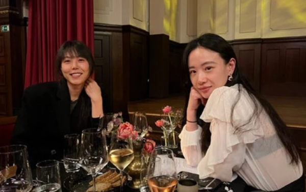 6년째 불륜 중인 김민희, 근황에 다른 사람 옆에?