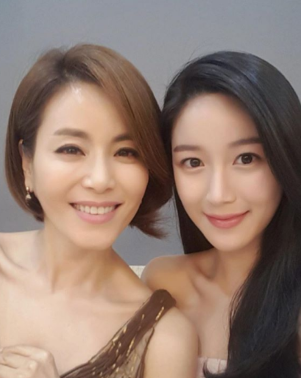 기부는 남 돈으로? 견미리, 이승기 이다인 결혼식 축의금 기부