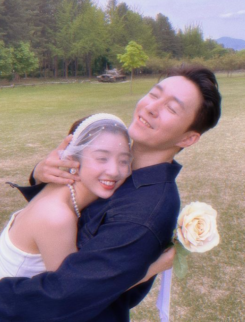 심형탁, 여자친구 사야와 웨딩사진 근황 공개