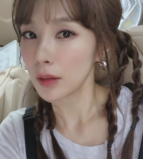 채연 나이 44세 맞아? 초동안 미모 공개 '깜짝'