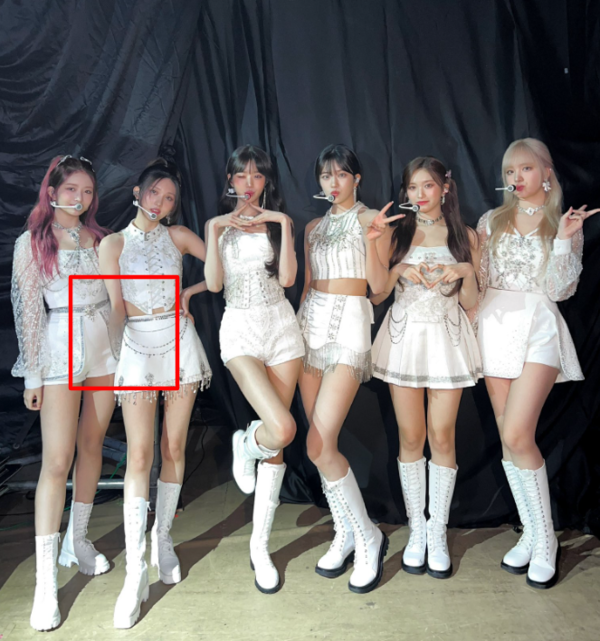 아이브 가을, 팔이 잘렸다? 단체사진 '소름'