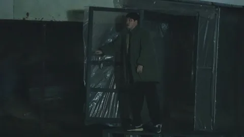 김대명·이설, 얼음판 위 목숨 건 추격전
