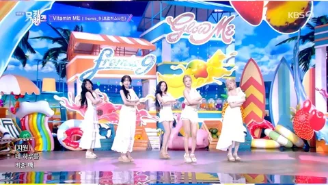 Fromis 9、「ミュージックバンク」で「Vitamin Mi」のステージを披露