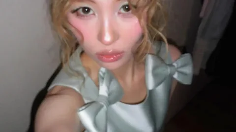 Sunmi reveals stage performance for "Forever July"
