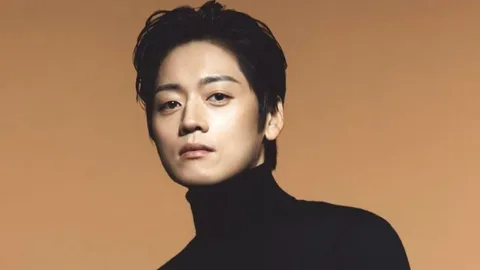In the drama 'graceful parting,', Jo Bok-rae Ends Eight-Year Partnership with BH Entertai…