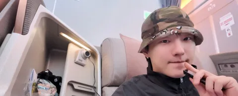 WOODZ、YouTube登録者数100万人達成記念のQ&A