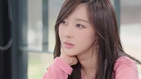 에스파, 한옥 식당서 즐기는 텔레파시 미션과 식사