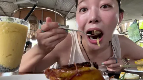 Kim Ga-eun disfruta de unas vacaciones de libertad en Bali