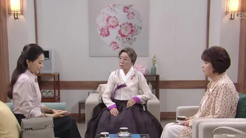 Cheon Hee-joo Confesses Amidst the Trap Set by Park Jin-hee and Kim Hee-jung