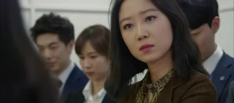 공효진, 드라마 '프로듀사' 속 예능국 PD의 현실적인 모습