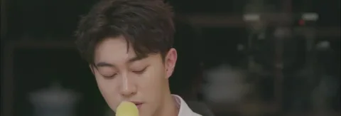 Kwak Dong-yeon's passion: Moving to Seoul at 14 to pursue his dream through a live musica…