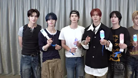 투어스 'SODA SODA' 청량함 더할 응원법, 팬들과 호흡 준비 마쳤다