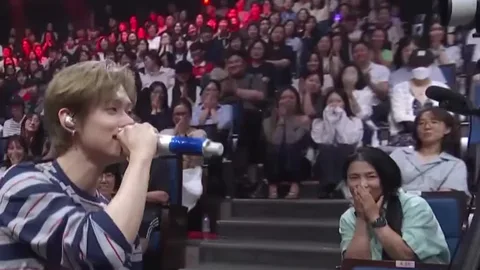 연준, 무대 위 압도적 몰입감…'더 시즌스'가 포착한 퍼포먼스의 정점