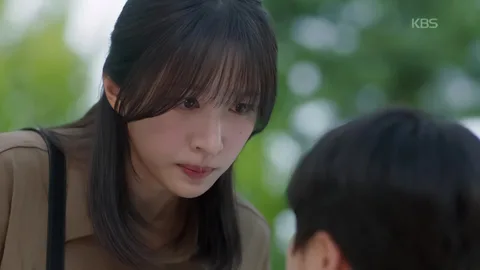 "Ma'am, why are you following me?": La historia detrás de por qué Ahn Hee-yeon y Yoon Ha-…
