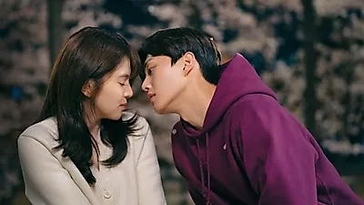 그가 당신에게 푹 빠졌다는 신호 10가지