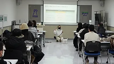“반려견·사람 모두 행복한 세상, 소통으로 만들어요” 반려견 긍정강화 교육 성료