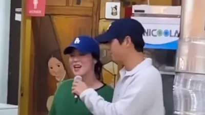 송중기, 전여빈과 남다른 기류 '어깨동무'까지