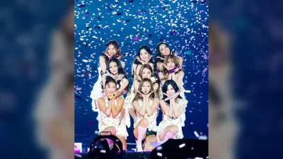 트와이스 재계약 논의 중, 쯔위·지효 등 멤버별