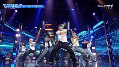 아홉, '쇼챔피언'서 'RUN TO YOU' 무대