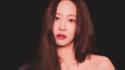 씨스타 출신 김다솜, 벗겨질 듯한 파격 패션 눈길