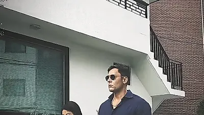 "LA인줄" 줄리엔강, 여자친구 제이제이와 숨막히는 비주얼
