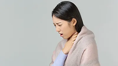목에서 쉰 목소리가 나는 이유와 질병의 종류