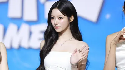 미야오 안나, 킨텍스 레드카펫 수놓은 순백의 비주얼