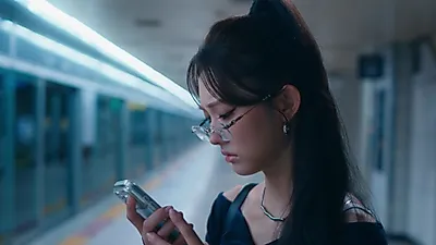 아이칠린 제이, 'BANANA' 티저 속 강렬한 비주얼로 컴백 예고