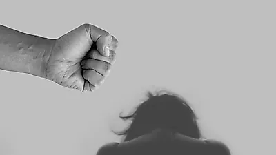 부산 돌려차기남이 또…아파트 엘리베이터에서 폭행
