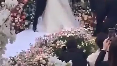 현빈-손예진, 결혼식 키스 현장 포착 "드라마 같다"