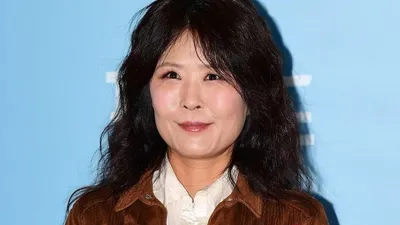 양복 입고 나타난 첫사랑, 알고 보니 유부남이었다