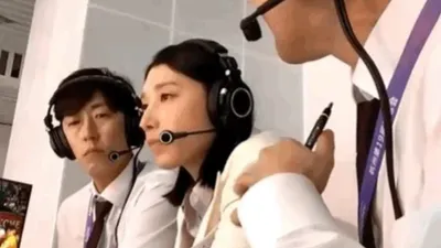 아시안게임 여자 배구 해설 김연경 표정이 '헉'