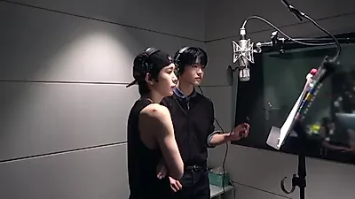NCT WISH muestra el ambiente en el estudio de grabación de 'BOY MEETS GIRL', capturando una esencia refrescante.