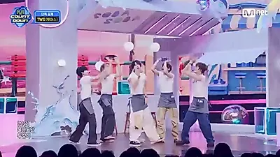 TWS domina el escenario de M COUNTDOWN con una refrescante presentación de 'SODA SODA'